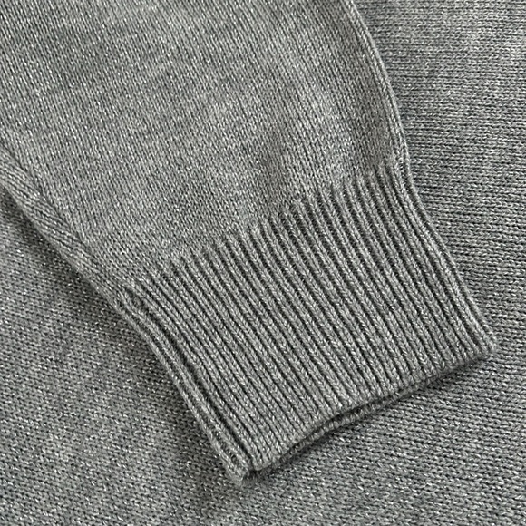Tommy Hilfiger grey with silver thread knit sweater, size M. - Picture 2 of 7